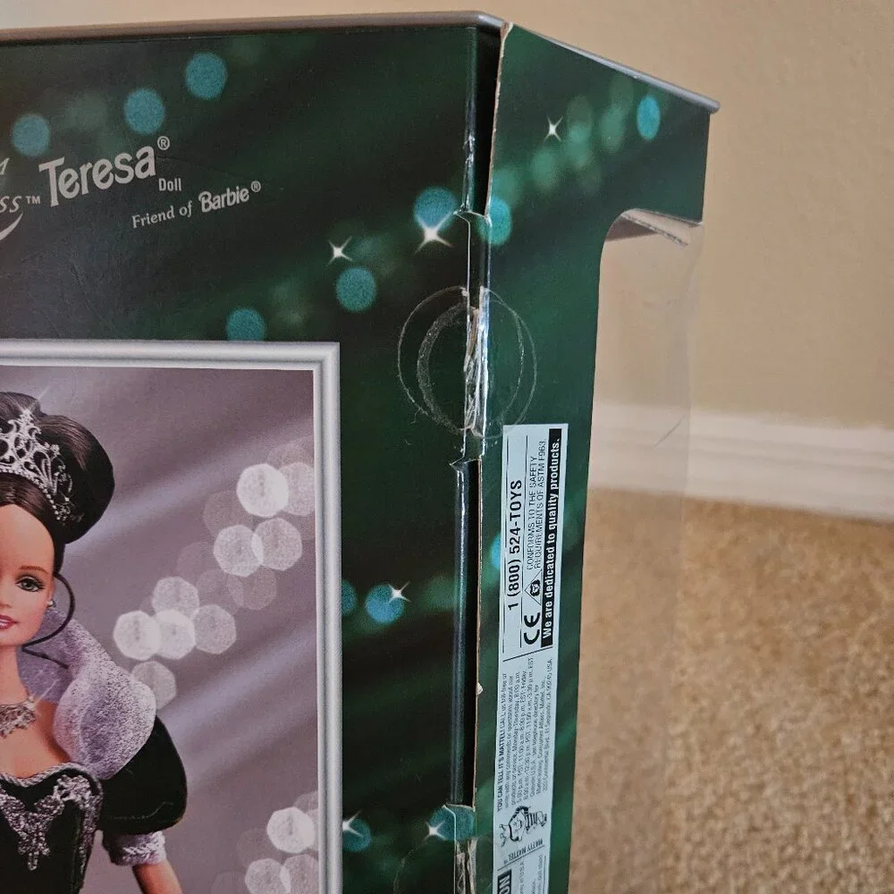 NRFB MATTEL 2000 SPECIAL EDITION MILLENNIUM TERESA PRINCESS HAPPY HOLIDAY BARBIE